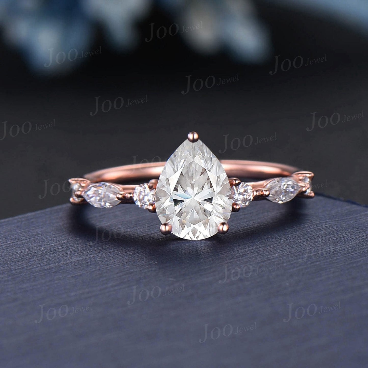 1.25ct Pear Wedding Ring Dainty Moissanite Engagement Ring Set April Birthstone Cluster Moissanite Diamond Ring Anniversary Gifts for Women