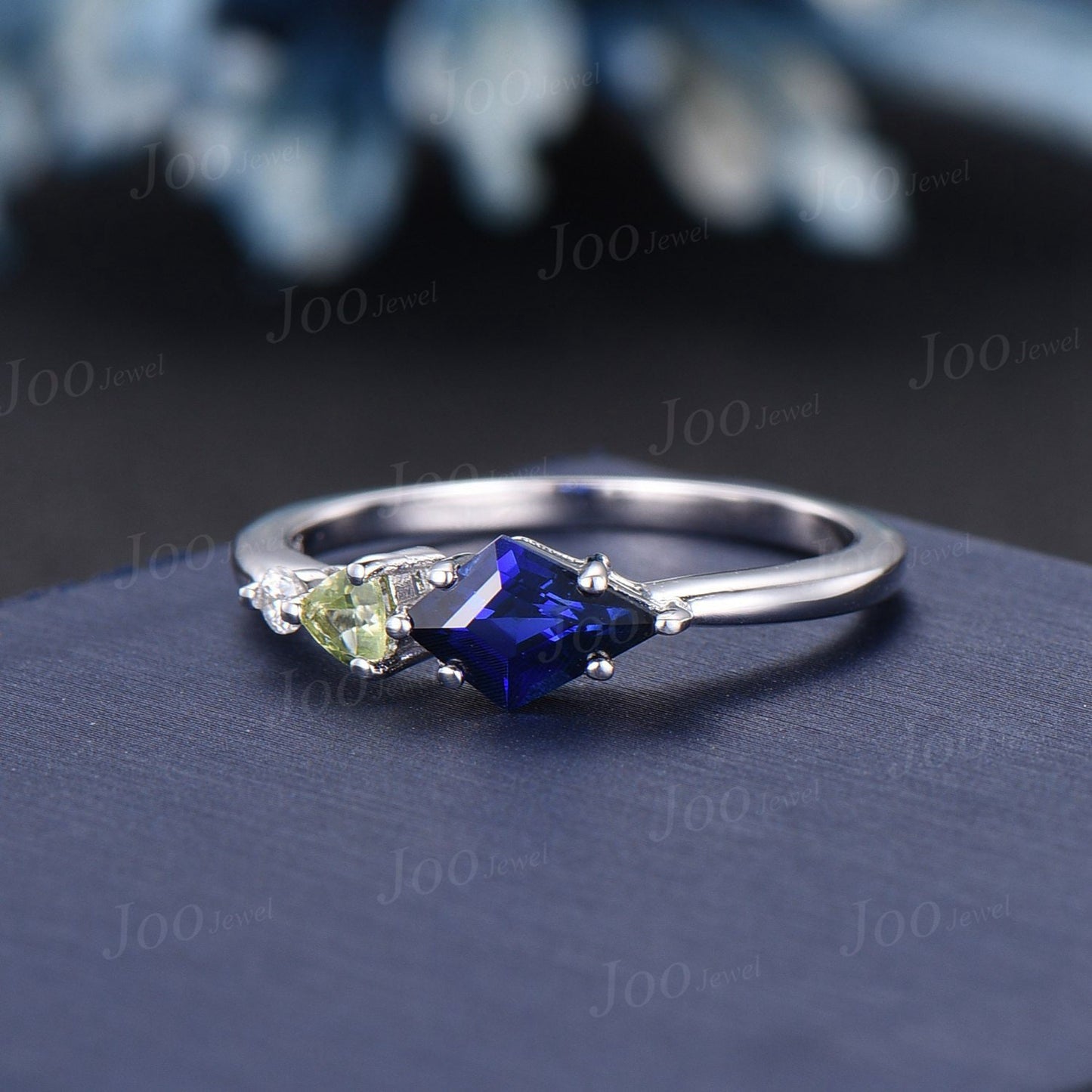 Unique September Birthstone Promise Ring Kite Shaped Blue Sapphire Engagement Rings Peridot Moissanite Three Stone Minimalist Wedding Ring