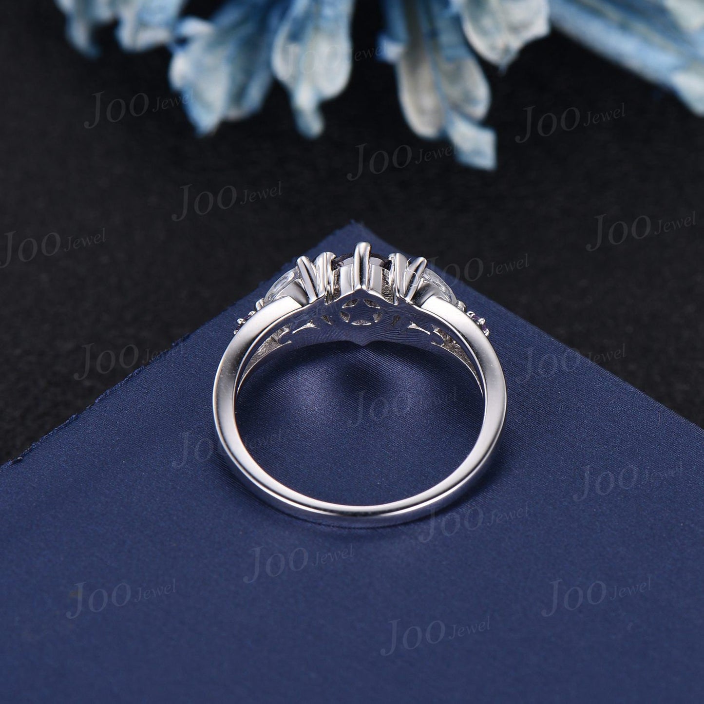 5mm Color-Change Alexandrite Engagement Ring Moon Star Ring White Gold Split Shank Design Moonstone Amethyst Celestial Wedding Ring Platinum