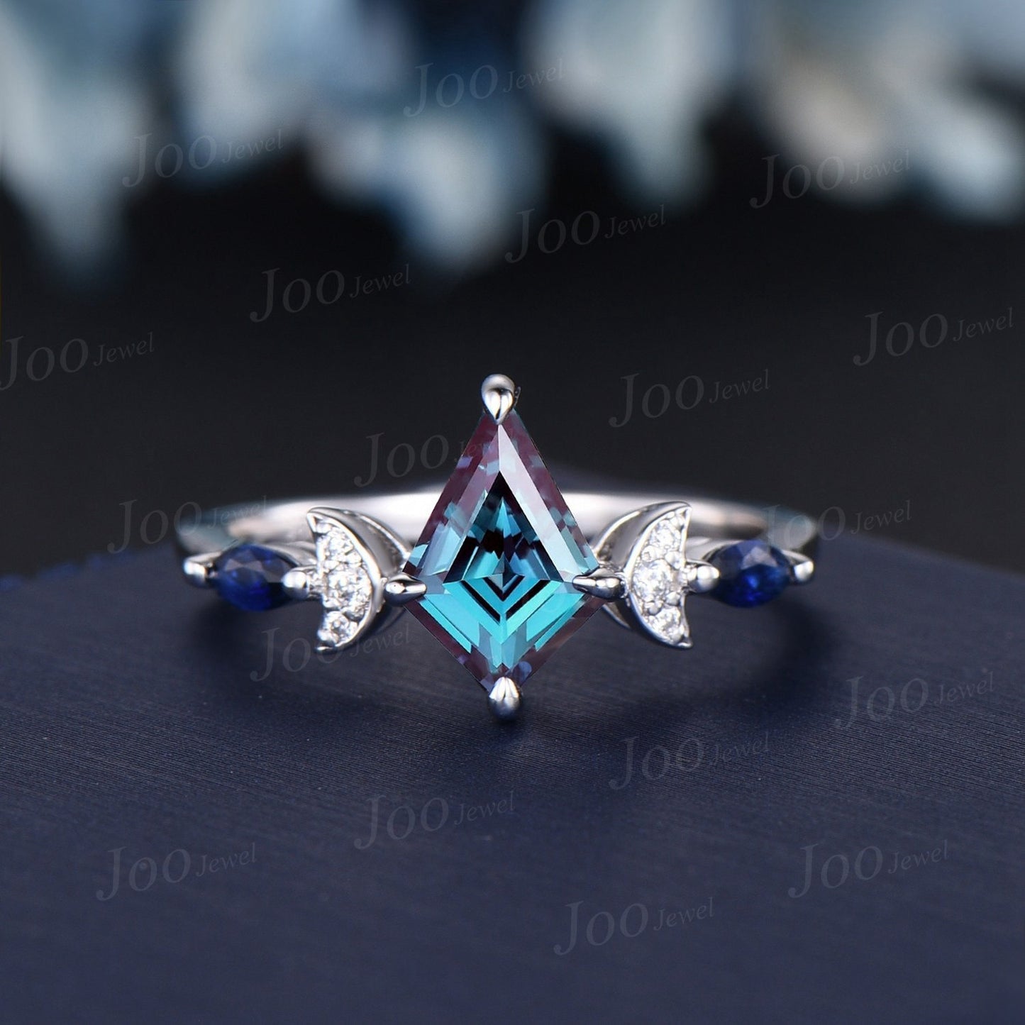 Kite Color-Change Alexandrite Engagement Ring White Gold Crescent Moon Wedding Ring Trinity Celtic Knot Blue Sapphire Moissanite Bridal Ring