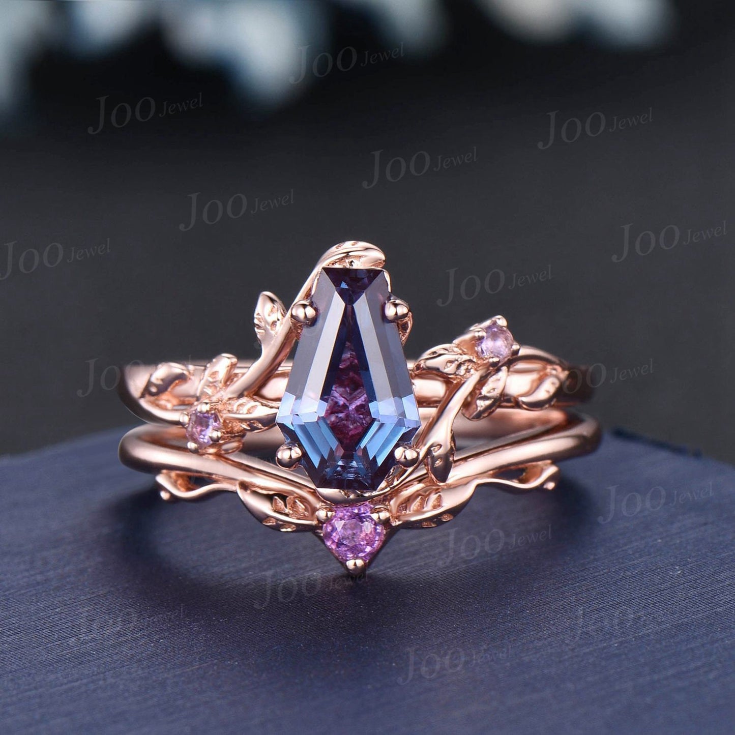 Nature Inspired Coffin Cut Color-Change Alexandrite Engagement Ring Set Long Hexagon Alexandrite Ring Cluster Branch Amethyst Wedding Rings