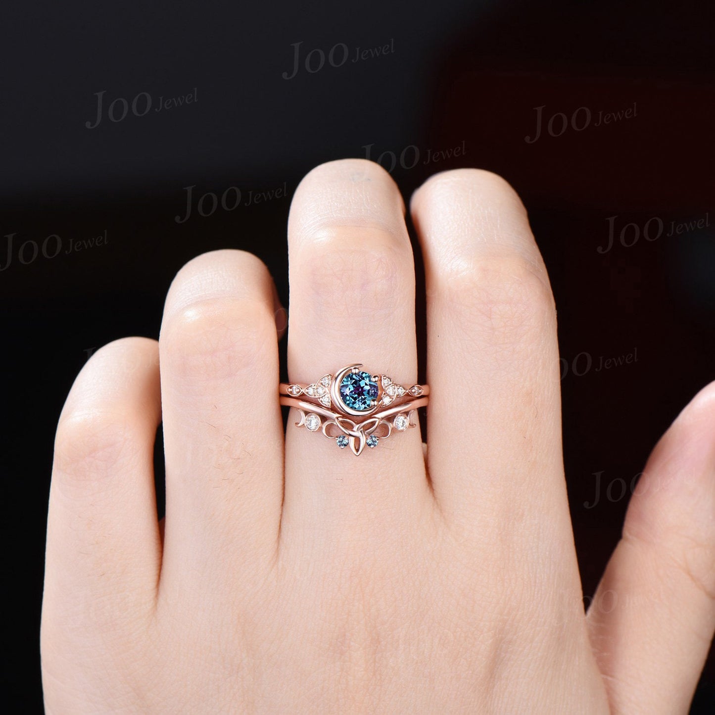 5mm Round Color-Change Alexandrite Celestial Moon Wedding Ring Moissanite Celtic Knot Trinity Band 10K Rose Gold June Birthstone Bridal Ring