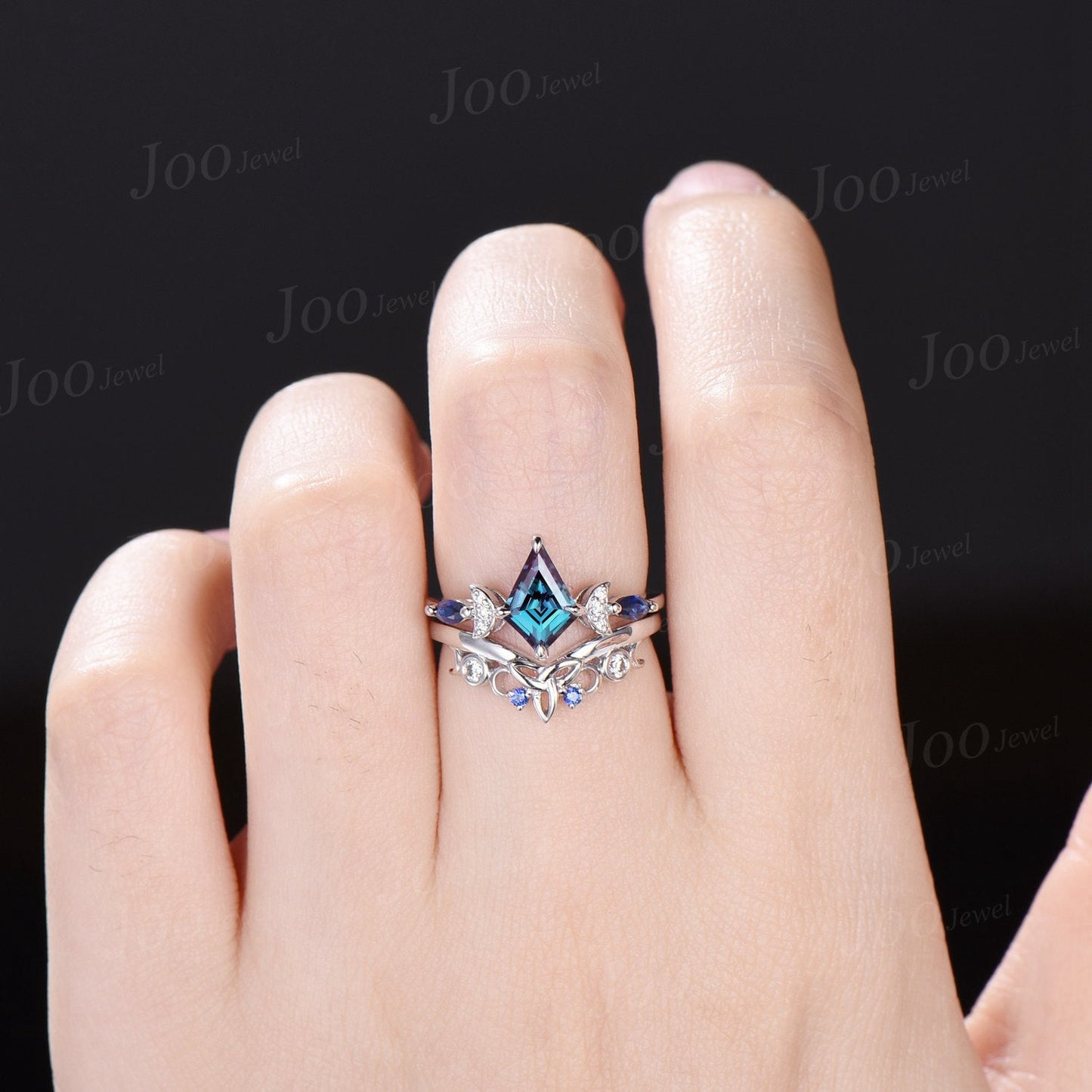 Kite Color-Change Alexandrite Engagement Ring White Gold Crescent Moon Wedding Ring Trinity Celtic Knot Blue Sapphire Moissanite Bridal Ring