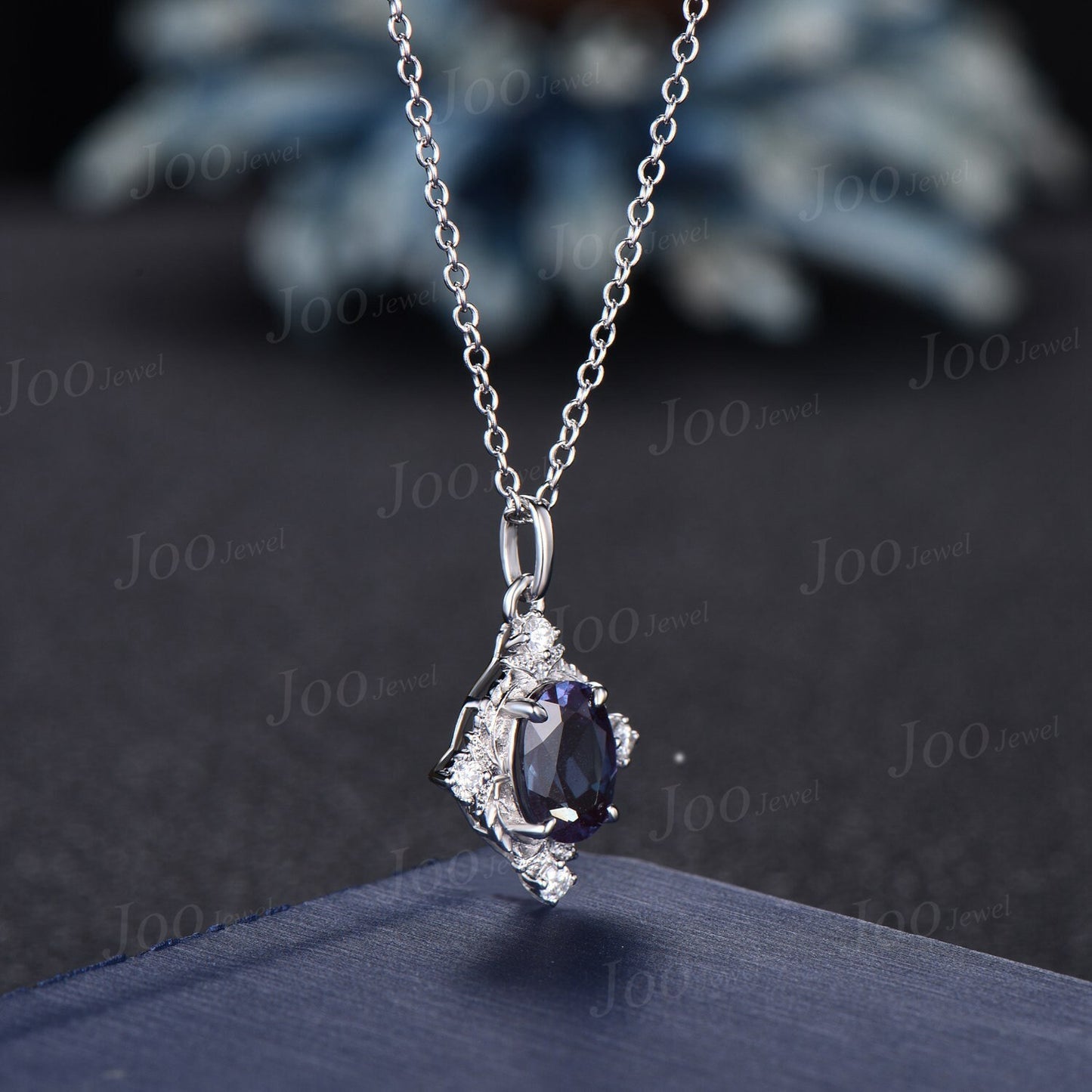 Nature Inspired Color-Change Alexandrite Pendant Necklace 14K Gold June Birthstone Necklace Leaf Halo Moissanite Sterling Silver Necklaces