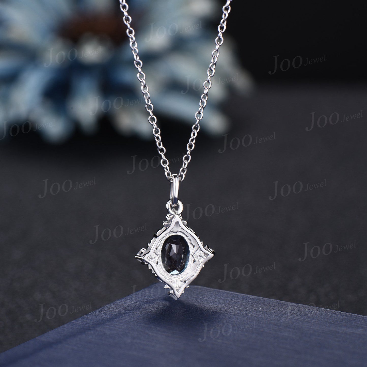 Nature Inspired Color-Change Alexandrite Pendant Necklace 14K Gold June Birthstone Necklace Leaf Halo Moissanite Sterling Silver Necklaces