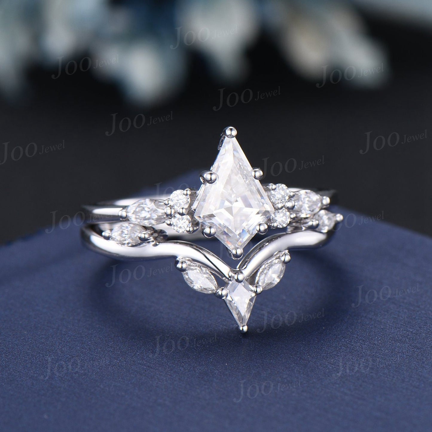 Kite Cut Moissanite Diamond Engagement Ring Set 14K Rose Gold Marquise Moissanite Wedding Bridal Ring Set Unique Anniversary/Promise Gifts