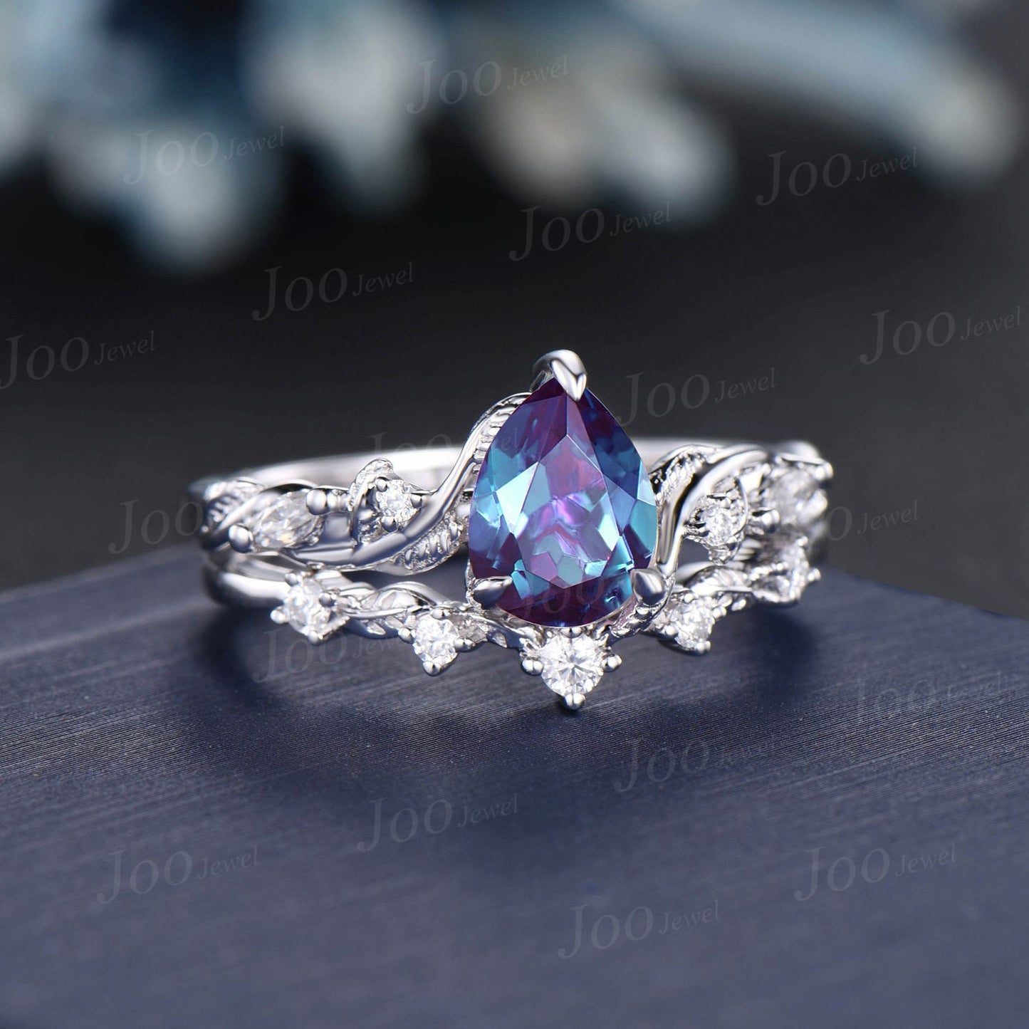 Nature Inspired Color-Change Alexandrite Diamond Bridal Set 14K White Gold Pear Alexandrite Wedding Ring Set June Birthstone Jewelry Gifts
