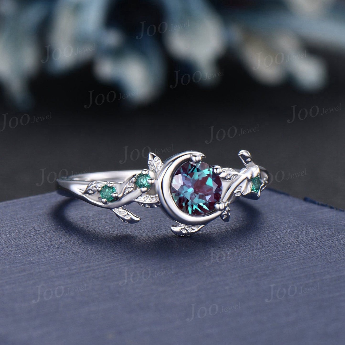 Sterling Silver Round Alexandrite Nature Engagement Ring June Birthstone Gift Cluster Emerald Moon Wedding Ring Unique Birthday Gift Women