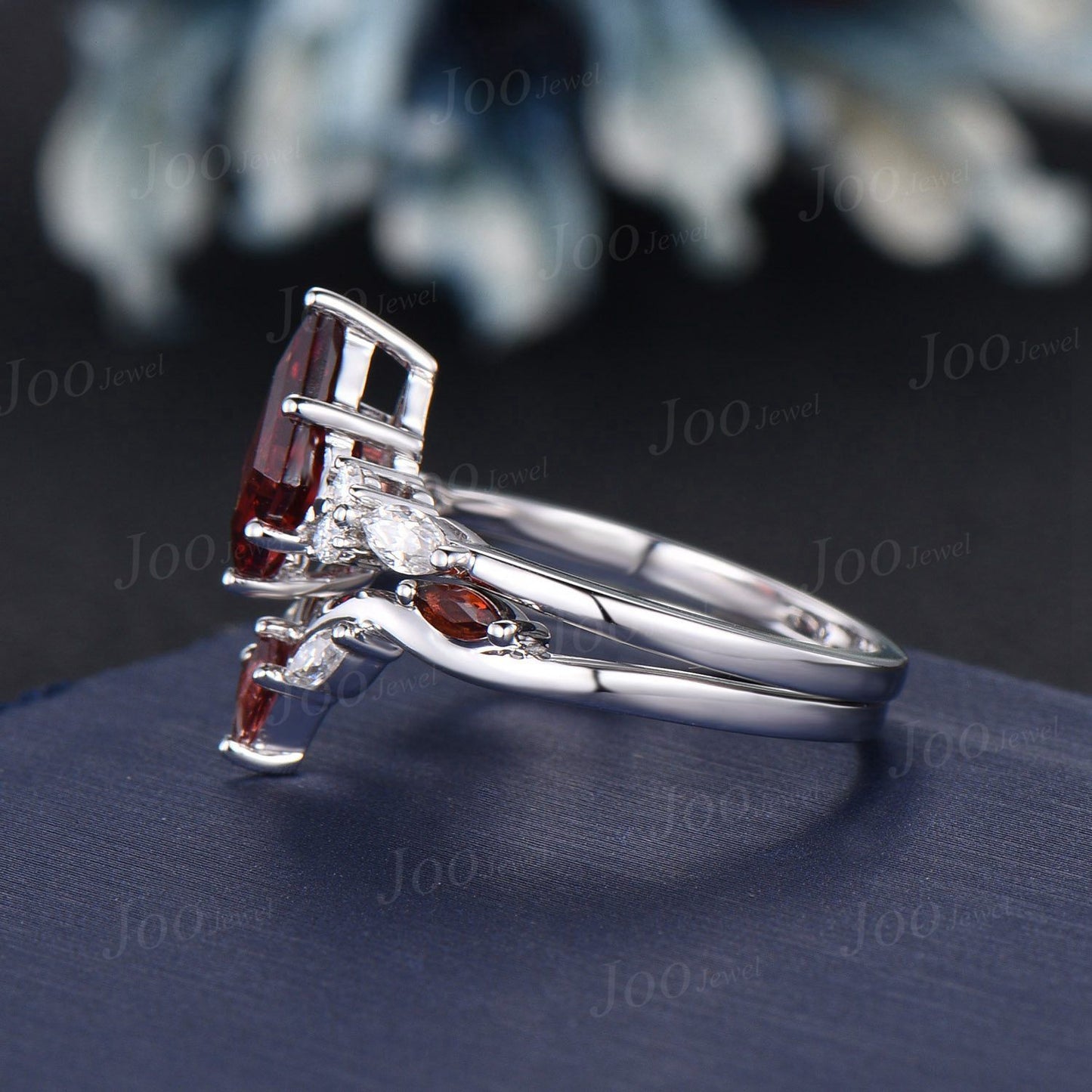 Natural Garnet Moissanite Engagement Ring Set Red Gemstone Kite Ring Set 10K Rose Gold January Birthstone Wedding Ring Vintage Promise Ring