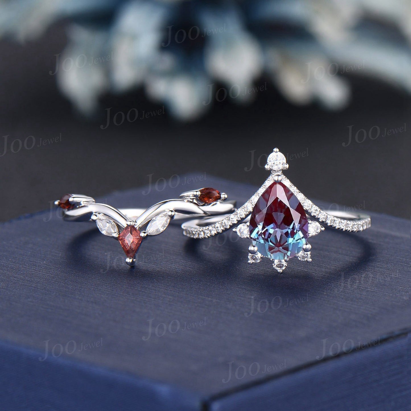 Pear Color-Change Alexandrite Garnet Crown Tiara Ring Set 14K White Gold Art Deco Moissanite Wedding Band June Birthstone Engagement Rings
