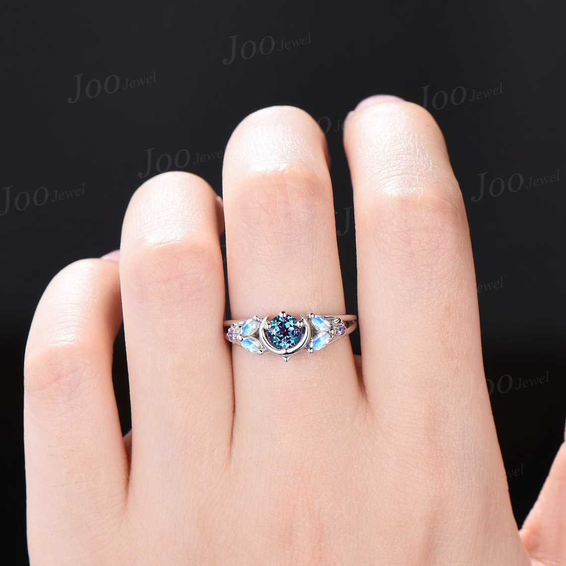 5mm Color-Change Alexandrite Engagement Ring Moon Star Ring White Gold Split Shank Design Moonstone Amethyst Celestial Wedding Ring Platinum