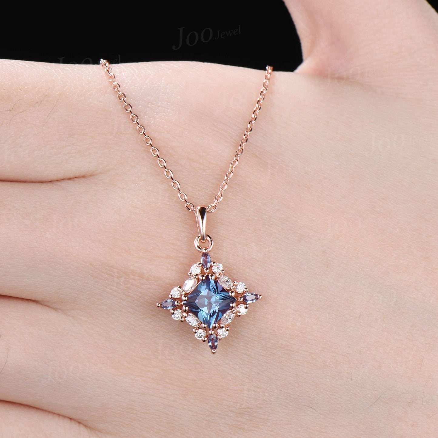 Princess Cut Color-Change Alexandrite Pendant Necklace 14K Rose Gold June Birthstone Wedding Necklace Halo Moissanite Alexandrite Necklaces