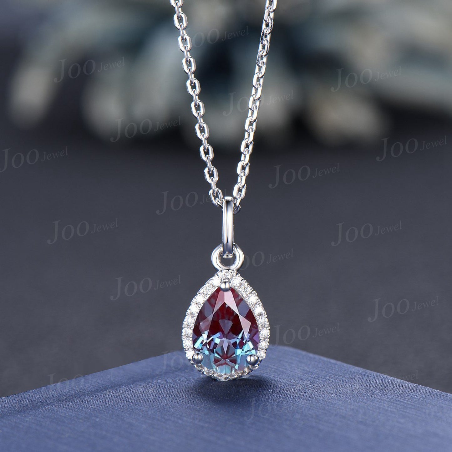 Pear Cut Color-Change Alexandrite Necklace Solid 14K/18K Rose Gold June Birthstone Gemstone Necklace Vintage Halo Moissanite Diamond Pendant