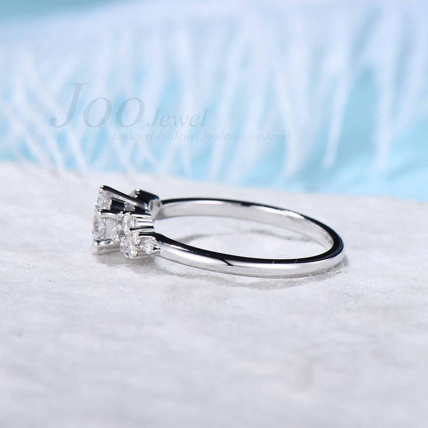 Round Cut Lab Grown Diamond Engagement Ring with IGI Certificate Unique Snowdrift Cluster Diamond Bridal Proposal Rings Personalized Gifts