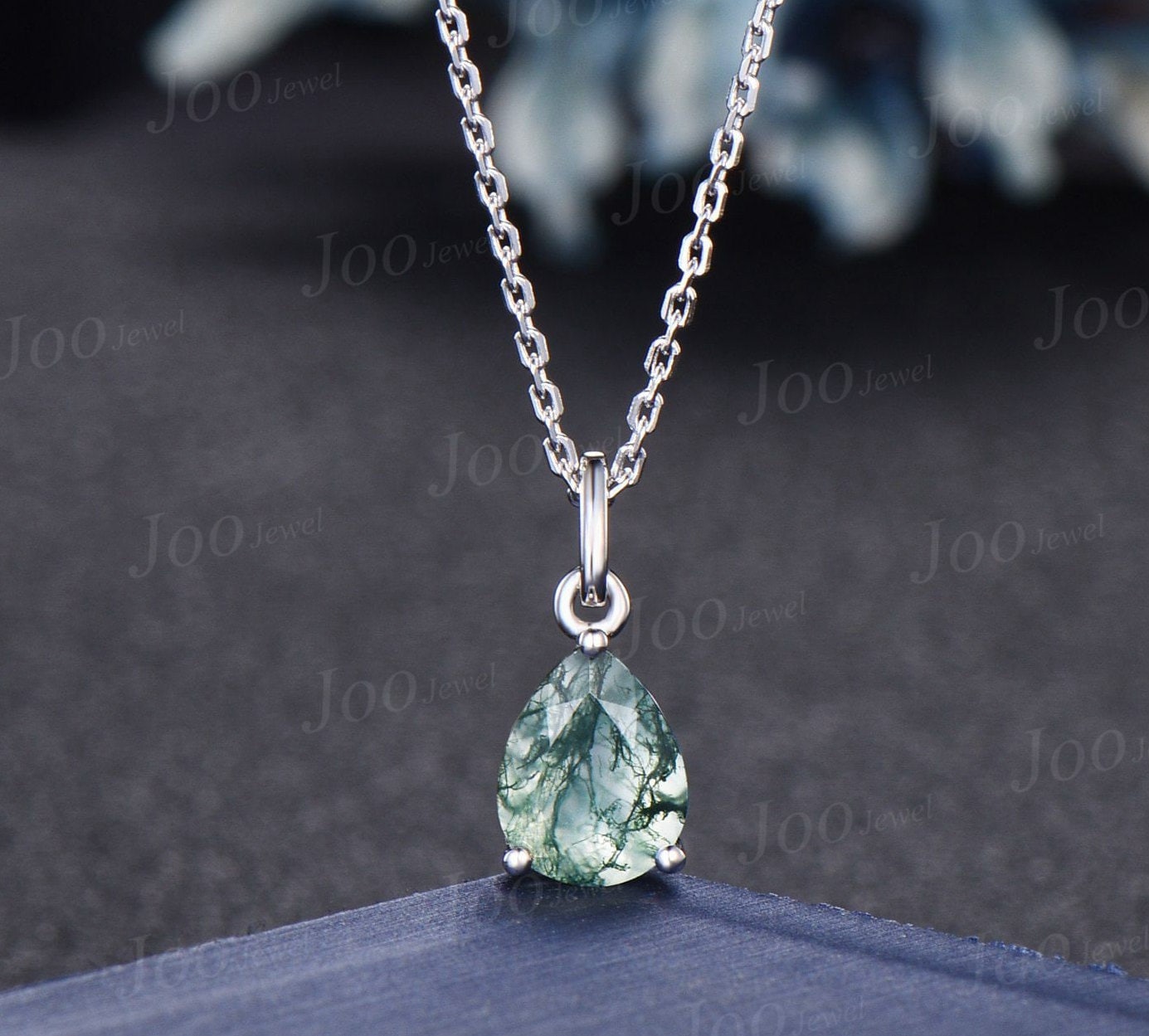 1.5ct Natural Green Moss Agate Drop Necklace Vintage Kite Green Gemstone Pendant 14K Rose Gold Unique Kite Solitaire Bridal Necklace Women