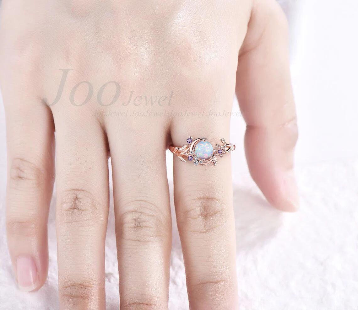 Crescent Moon Design White Opal Wedding Ring Round Cut Opal Ring Vintage Leaf Branch Star Flower Amethyst Dainty Cluster Promise Ring Women