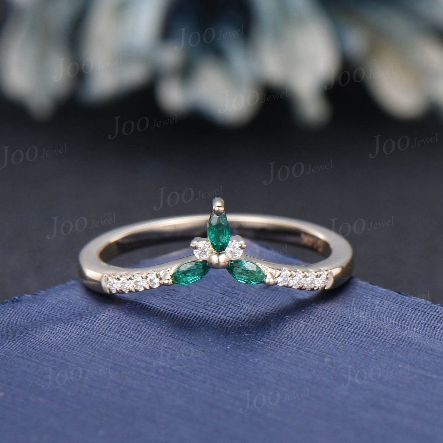 Marquise Cut Green Emerald Contour Wedding Band 10K Yellow Gold Curved Nesting Band Unique Vintage Stacking Matching Bridal Gift Women