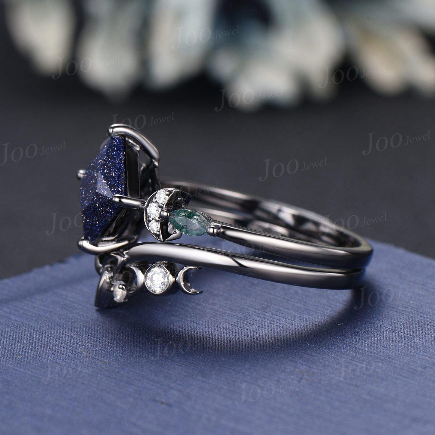 2ct Princess Cut Galaxy Blue Sandstone Celestial Engagement Ring Set Triple Moon Band Gothic Black Gold Blue Goldstone Moon Phase Ring Women