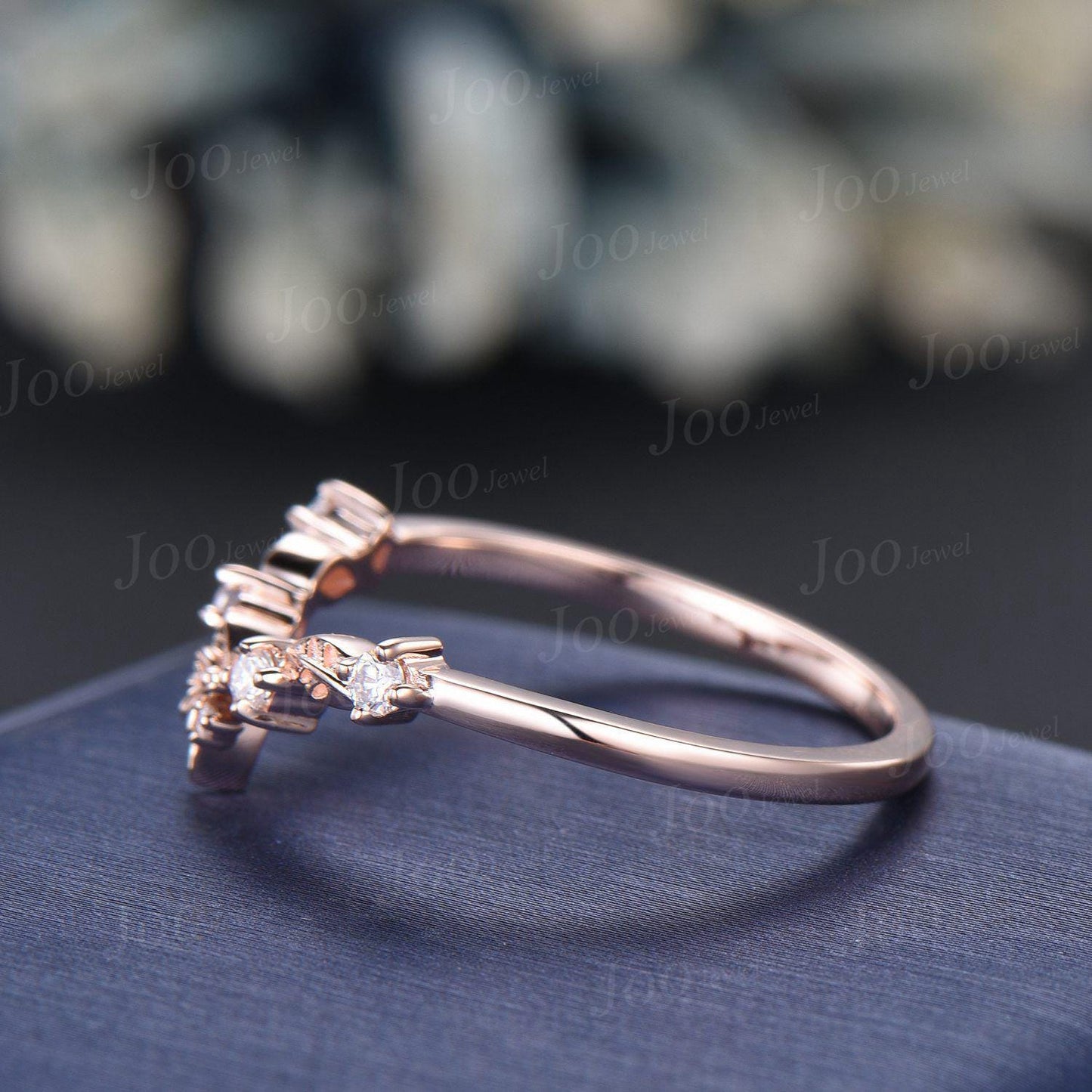 Green Emerald Curved Leaf Wedding Band 14K Rose Gold Nature Inspired Contour Ring Women Unique Matching Band Stacking Ring for Bridal Set