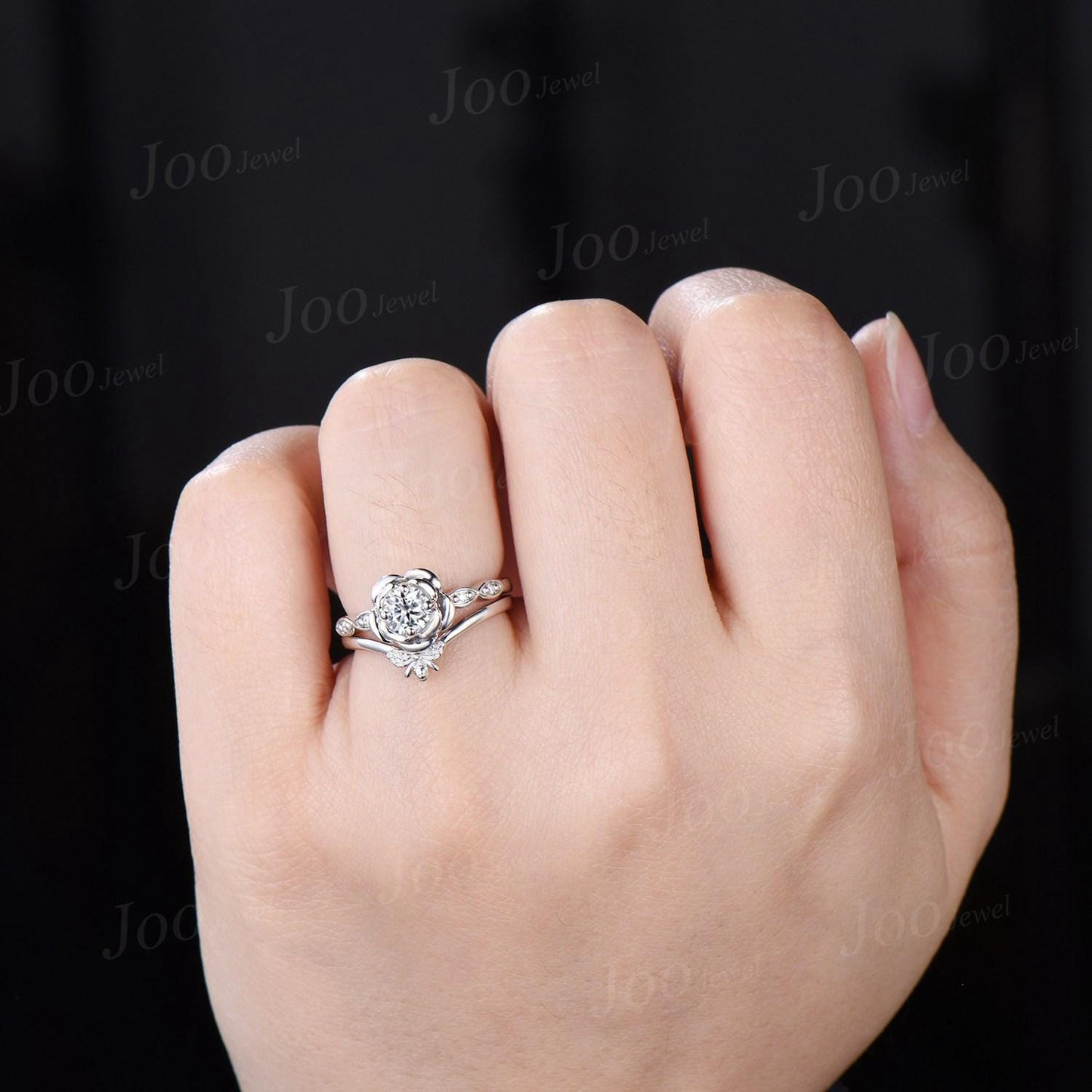Rose Flower Bee Bridal Ring Round Cut Lab-Grown Diamond Floral Engagement Ring with IGI Certificate Unique Spring Collection Wedding Ideas