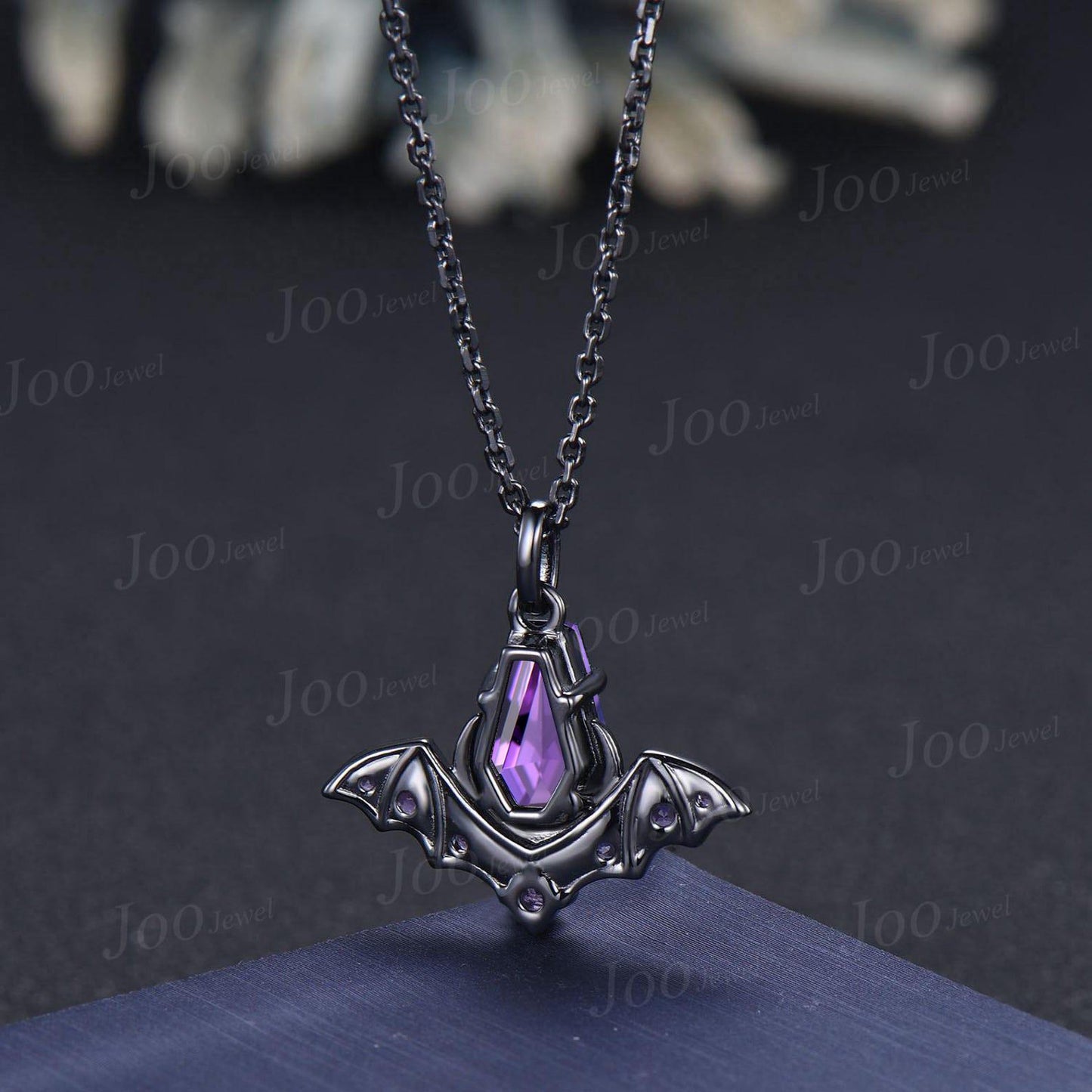 Natural Amethyst Black Gold Coffin Bat Wing Necklace Gothic Purple Crystal Pendant Unique February Birthstone Graduation Gifts For Daughter