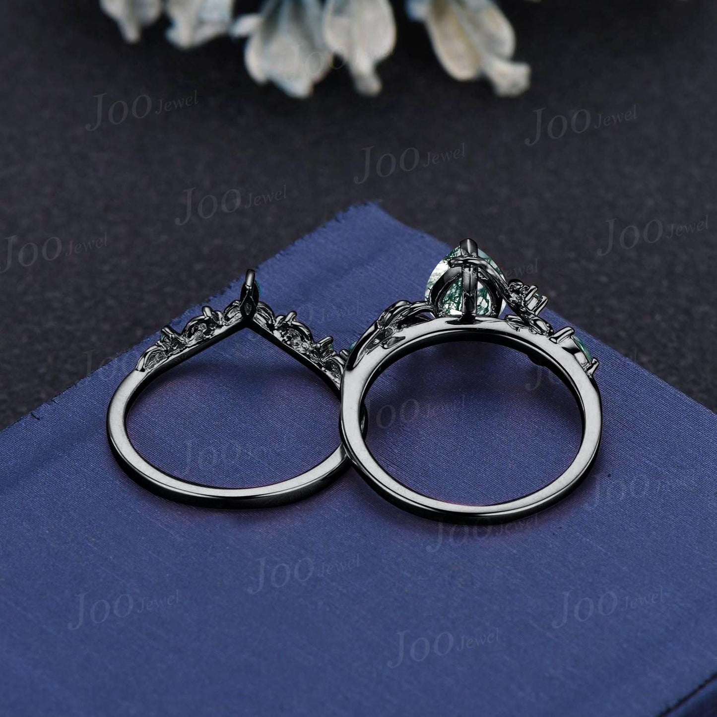Natural Green Moss Agate Emerald Twig Vine Engagement Ring Set 1.25ct Pear Moss Agate Wedding Ring Non-Traditional Goth Black Promise Rings