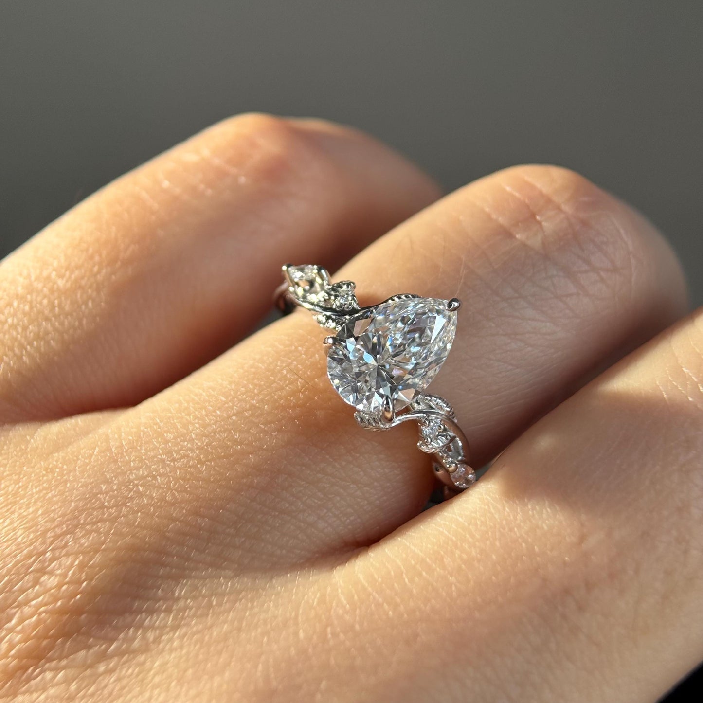 2 Carat Sparkling Teardrop Cut Lab Grown Diamond Engagement Ring Set with IGI Certificate 14K Solid Yellow Gold Nature Inspired Bridal Rings
