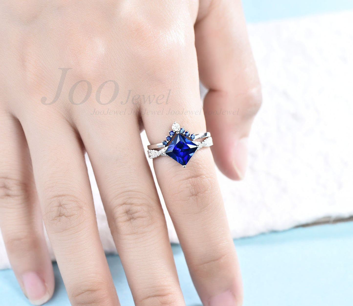 Princess cut sapphire engagement ring set vintage natutal sapphire ring for women Twisted infinity moissanite ring set white gold ring