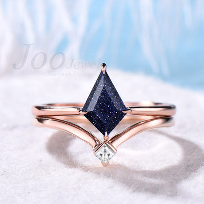 Galaxy Kite Cut Blue Sandstone Wedding Ring Set  Art Deco Star Blue Stone Engagement Ring Ret For Women Rose Gold Moissanite Stacking Band