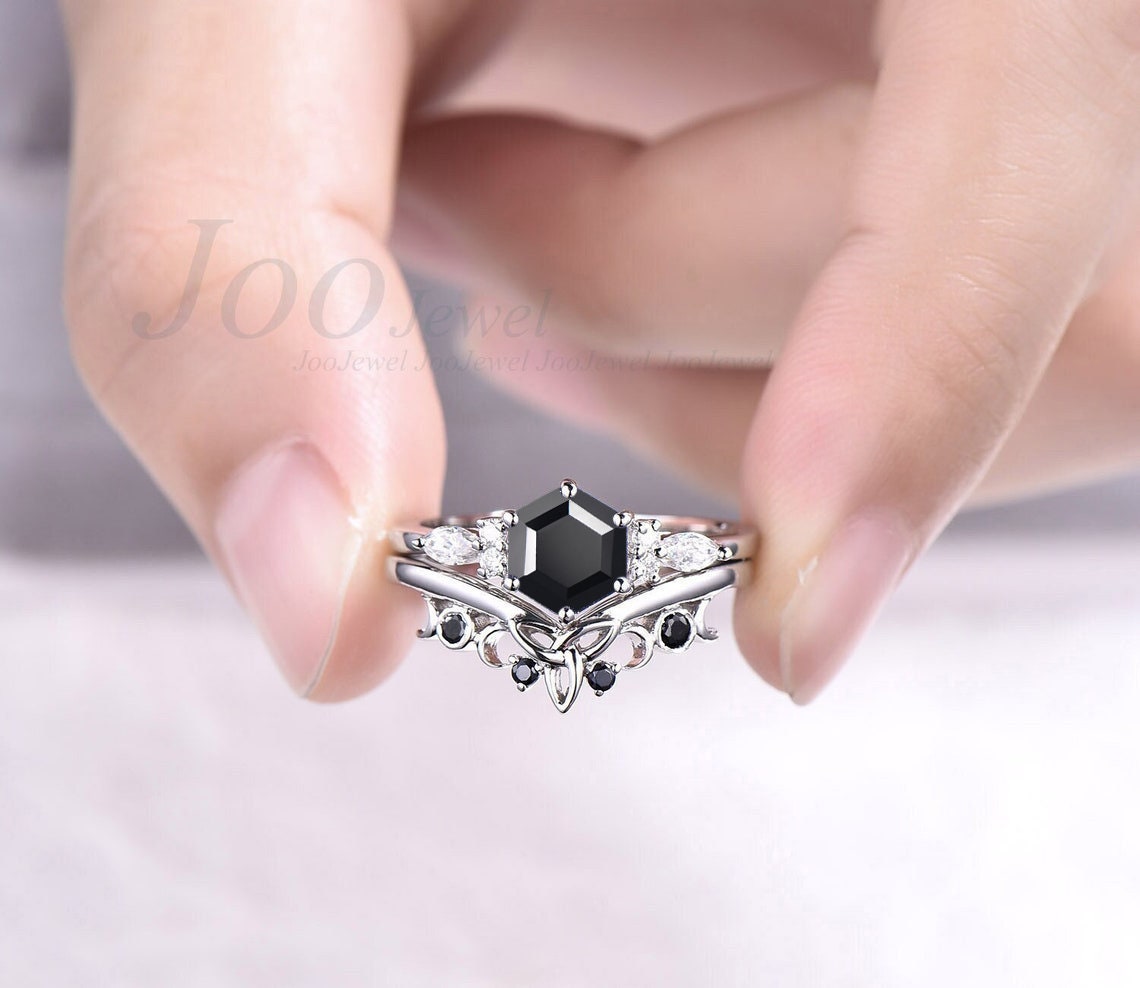 Natural Black Onyx Ring Women Vintage Hexagon Ring Set Black Onyx Engagement Rings Black Diamond Curve Celtic Wedding Band Black Bridal Set