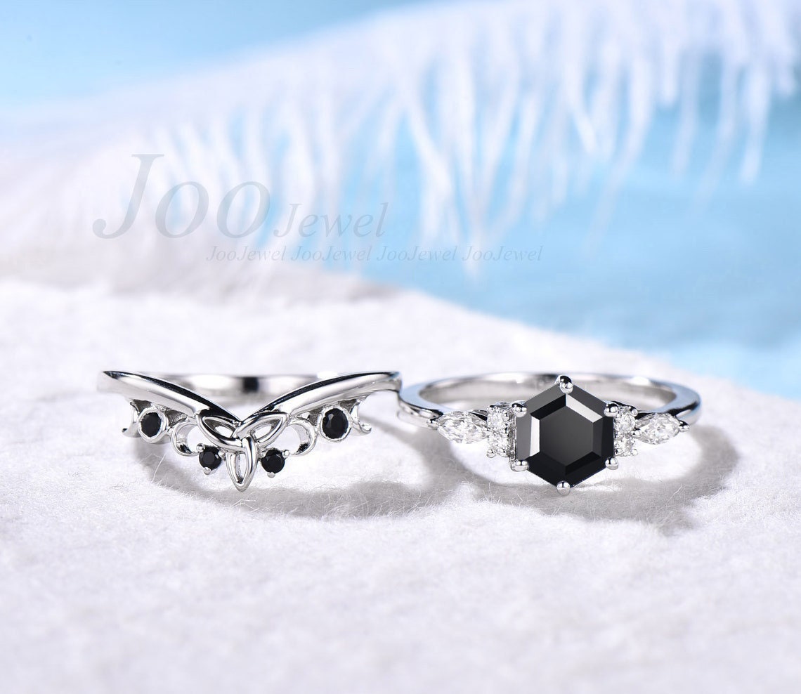 Natural Black Onyx Ring Women Vintage Hexagon Ring Set Black Onyx Engagement Rings Black Diamond Curve Celtic Wedding Band Black Bridal Set