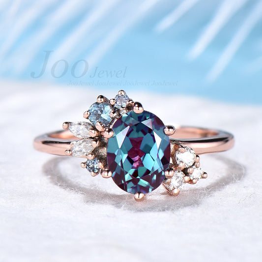 Cluster Alexandrite Engagement Ring Oval Alexandrite Cluster Wedding Ring Unique Diamond Moissanite Bridal Ring Promise Ring Gift for Her