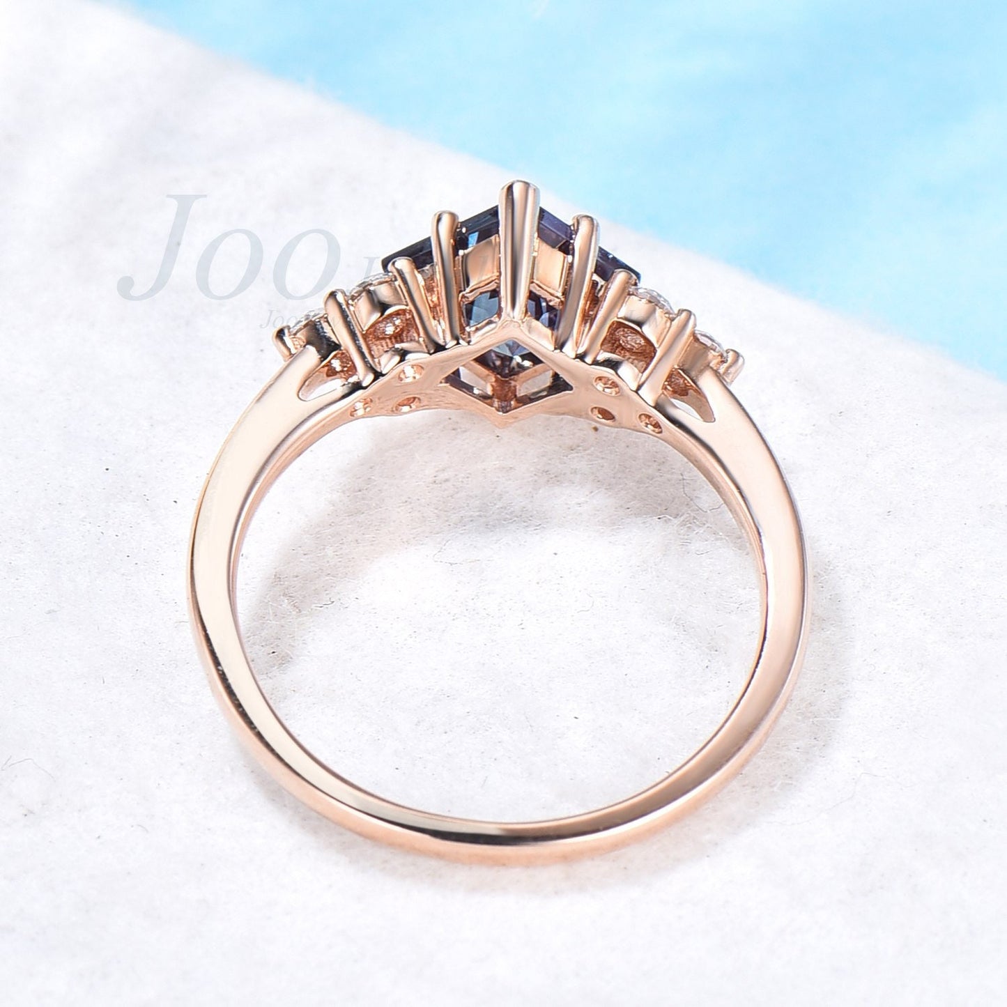 Princess Cut Alexandrite Engagement Ring Color Changing Alexandrite Ring Vintage Rose Gold Moissanite Promise Ring June Birthstone Jewelry