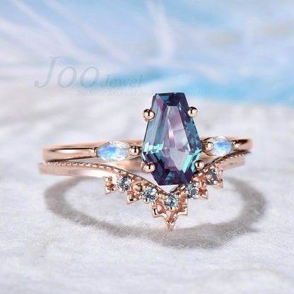 Coffin Shaped Alexandrite Engagement Rings Set 14K Rose Gold Coffin Wedding Ring Set Color Changing Alexandrite Band Moonstone Ring for Her
