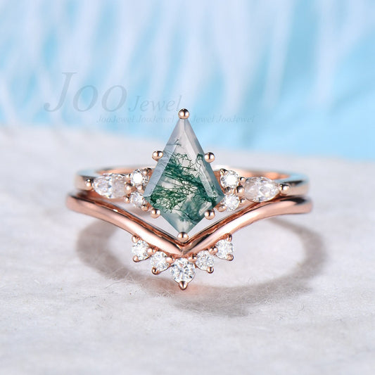 Natural Green Moss Agate Ring Set Vintage Kite Engagement Ring Set Unique Kite Cut Bridal Set Crystal Healing Gift Unique Wedding Ring Set