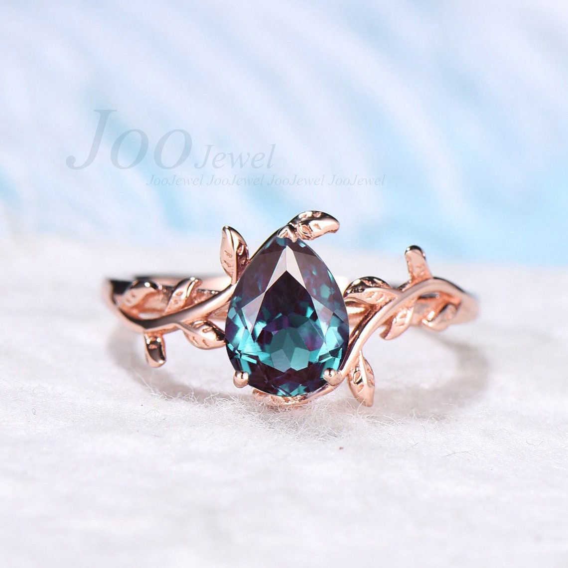Nature Inspired Alexandrite Engagement Ring Vintage 14K White Gold Pear Cut Alexandrite Ring Emerald Leaf Wedding Ring Unique Promise Gift