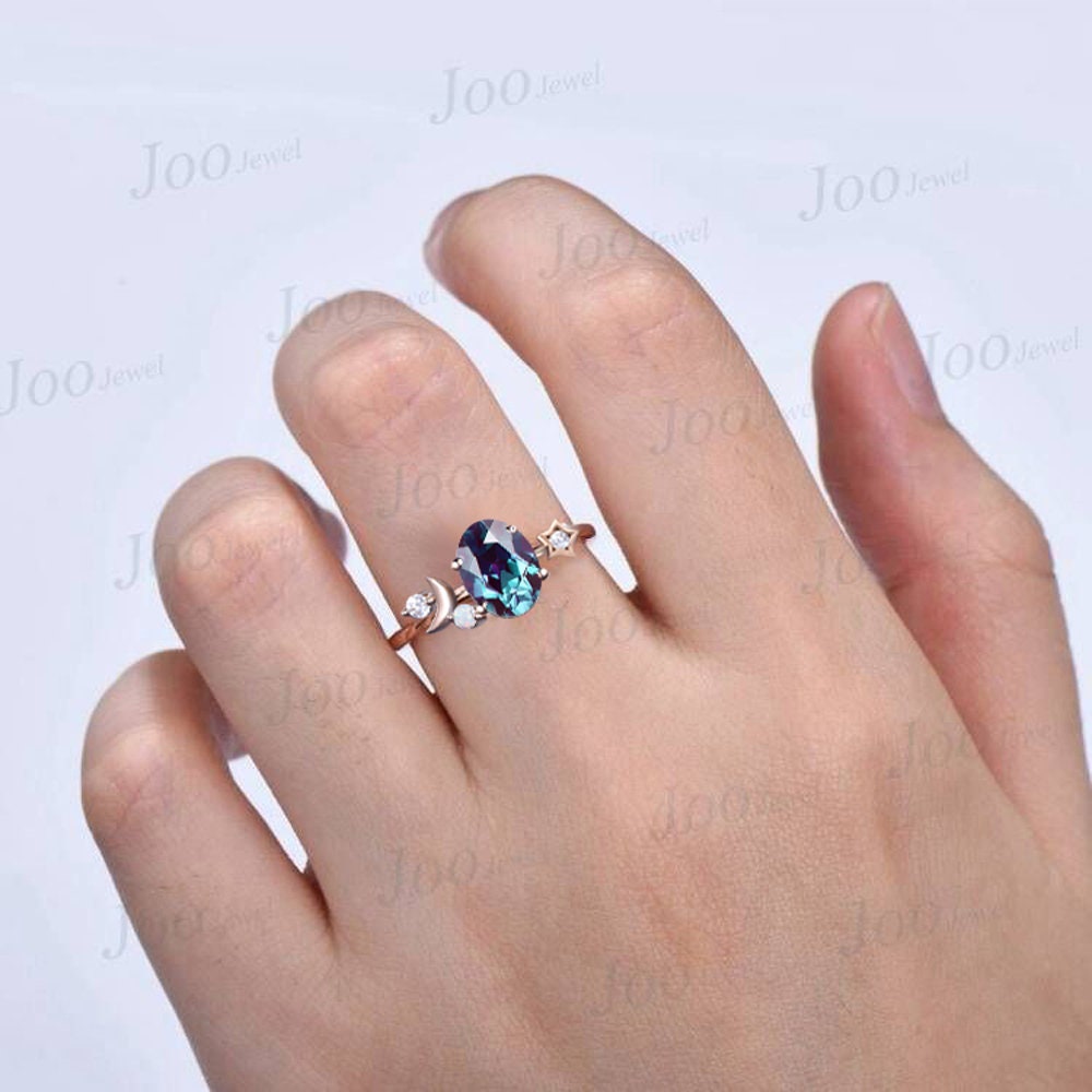 1.5ct Oval Cut Color-Change Alexandrite Engagement Ring Vintage 14k Rose Gold Art Deco Moon Star Wedding Rings Unique Promise Ring for Women
