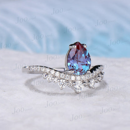 Vintage Alexandrite Engagement Ring Pear Alexandrite Curve Wedding Ring Unique Art Deco Micro Pave Moissanite Curved Ring Anniversary Ring