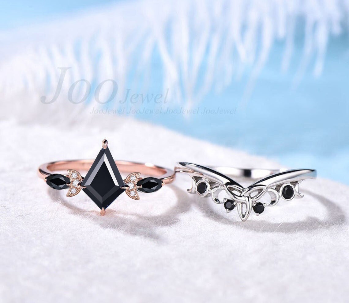 Kite Cut Natural Black Onyx Celestial Engagement Ring Set Triple Moon Goddess Ring Black Bridal Set Celtic Knot Irish Ring Moon Phase Ring