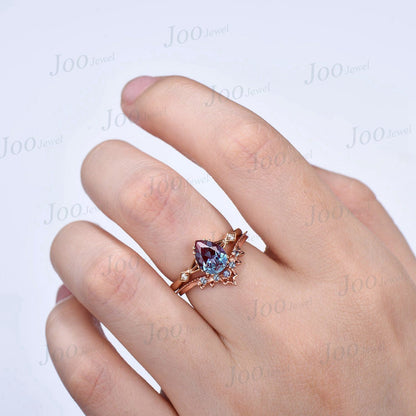 1.25ct Pear Shaped Alexandrite Ring Set Moissanite Ring Milgrain Alexandrite Wedding Band June Birthstone Ring Color Change Engagement Ring