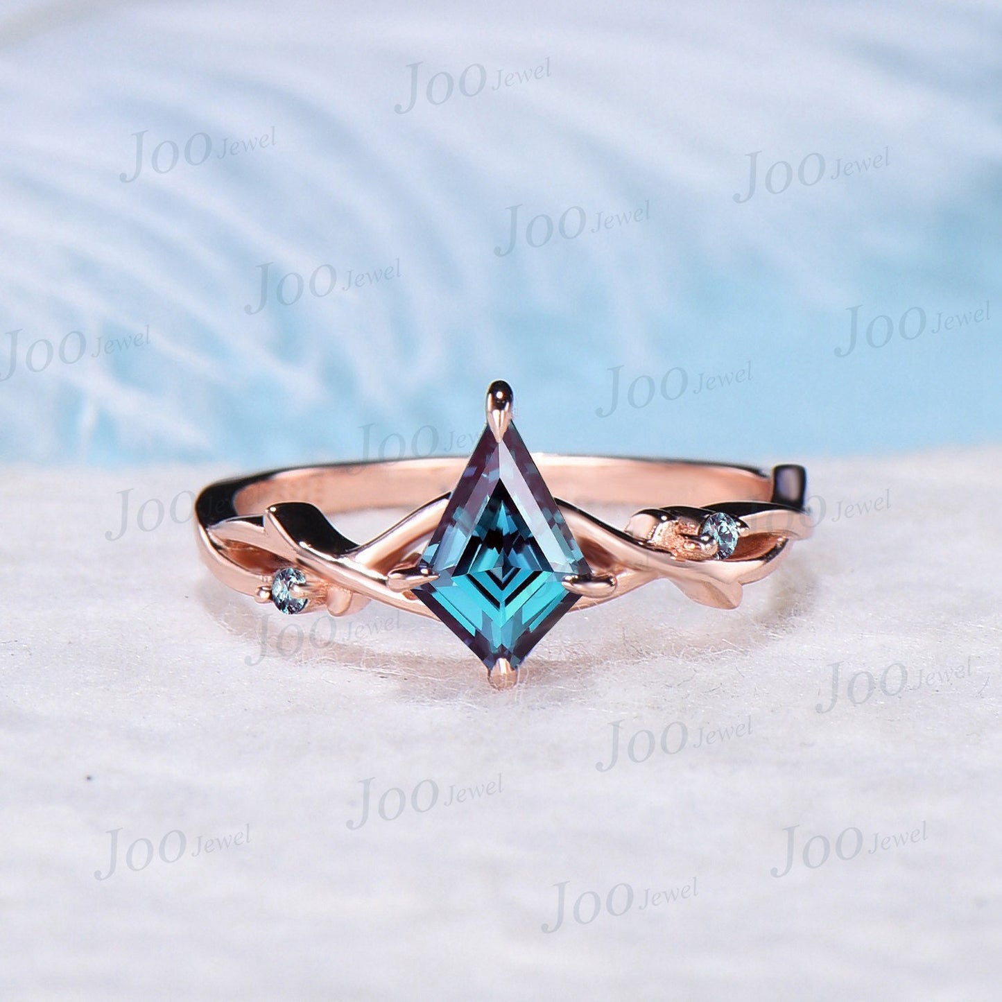 Nature Inspired Color-Change Alexandrite Twig Engagement Ring 10K Rose Gold Kite Alexandrite Ring Set Alexandrite Vine Branch Wedding Ring