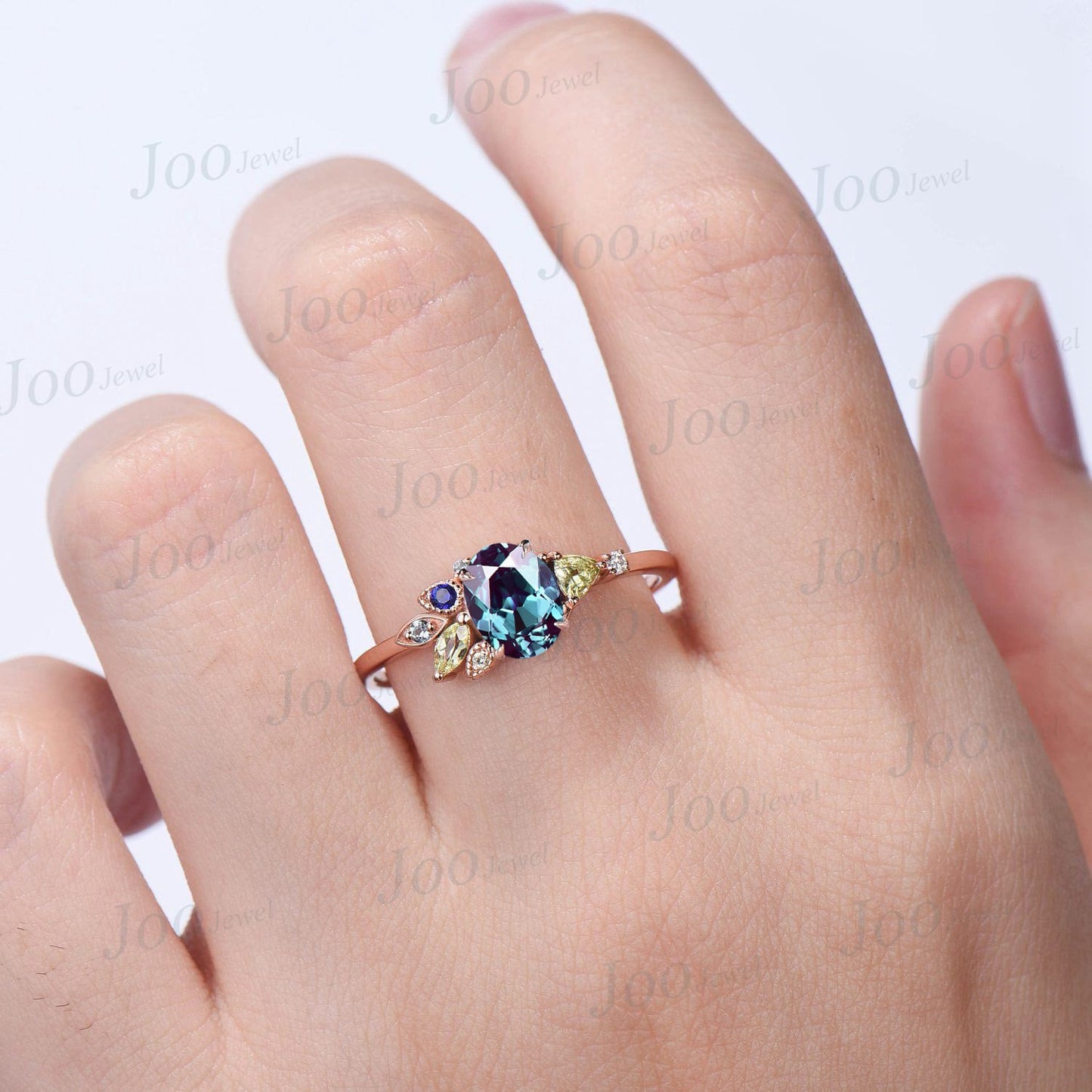 1.5ct Oval Alexandrite Cluster Ring,Customized Birthstone,Peridot,Blue Sapphire,Topaz,Unique Birthday Anniversary Gift,June Birthstone Ring