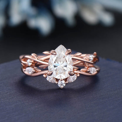 Nature Inspired Moissanite Engagement Ring Set Twist Vine Ring 1.25ct Pear Moissanite Diamond Wedding Ring Teardrop Moissanite Bridal Set